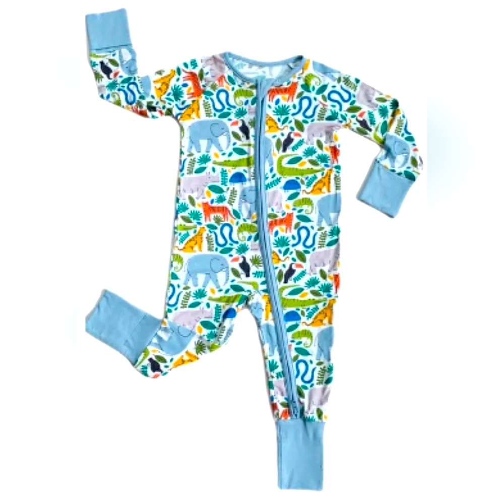 Little Sleepies Bamboo Zippy 3-6m, (fits up to 2t) EUC - discounted shipping!